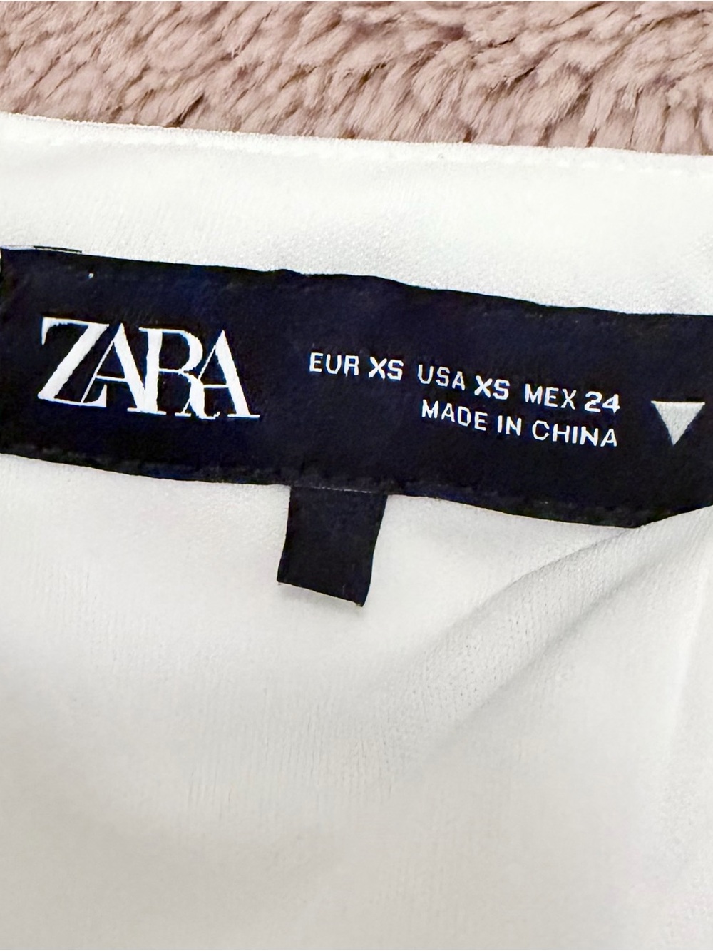 Zara White Rhinestone Top - Picture 4 of 10